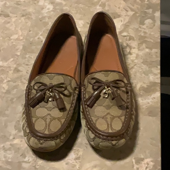 Coach shoes Size 8 - Picture 1 of 5